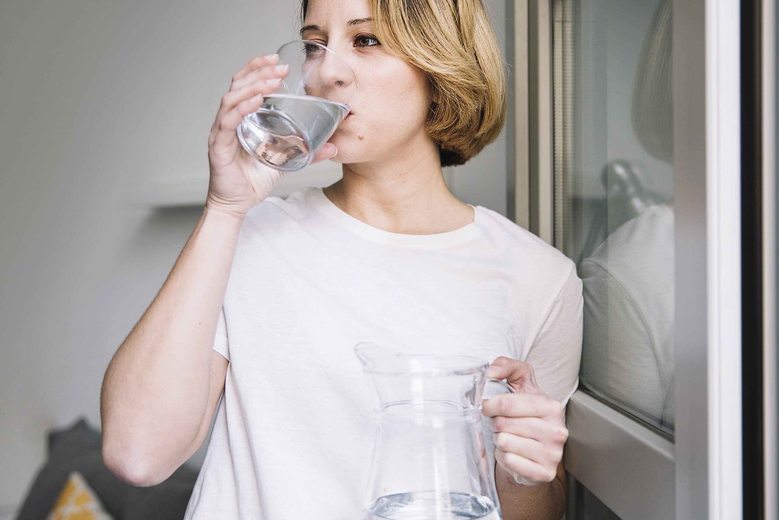 20 Best Ways to Drink More Water